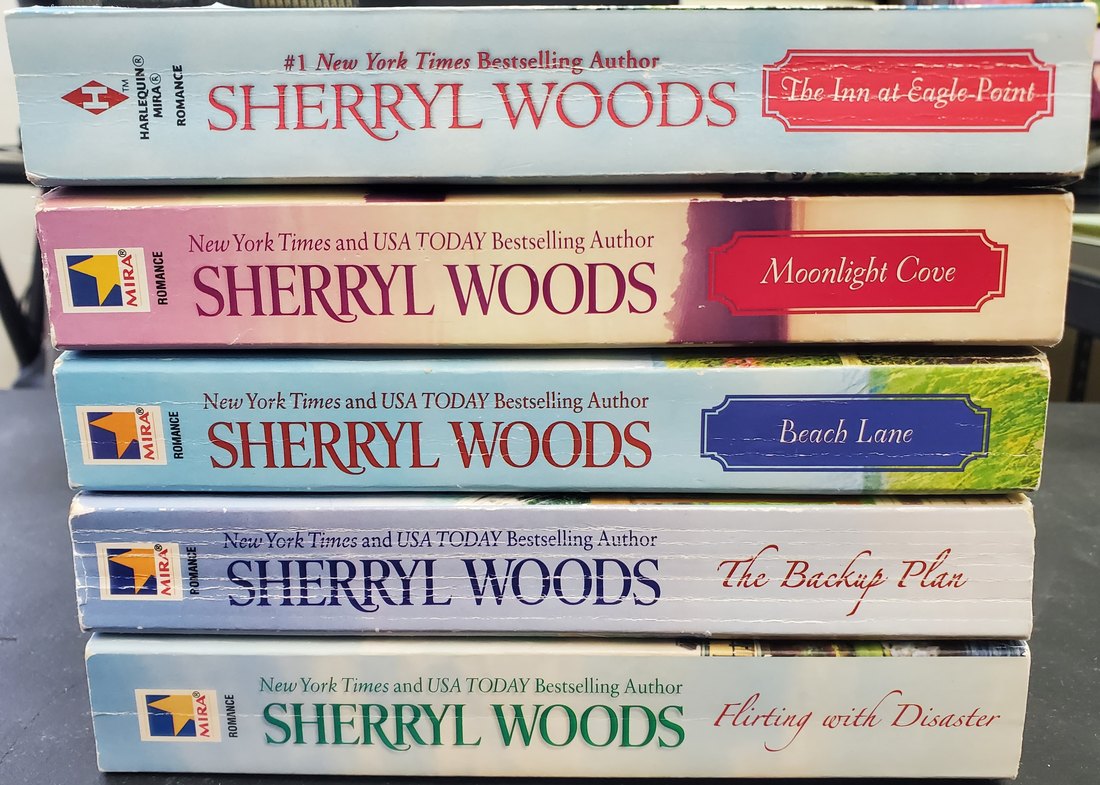 Sherryl Woods Bundle: Chesapeake Shores & Charleston (5 Books) - spines
