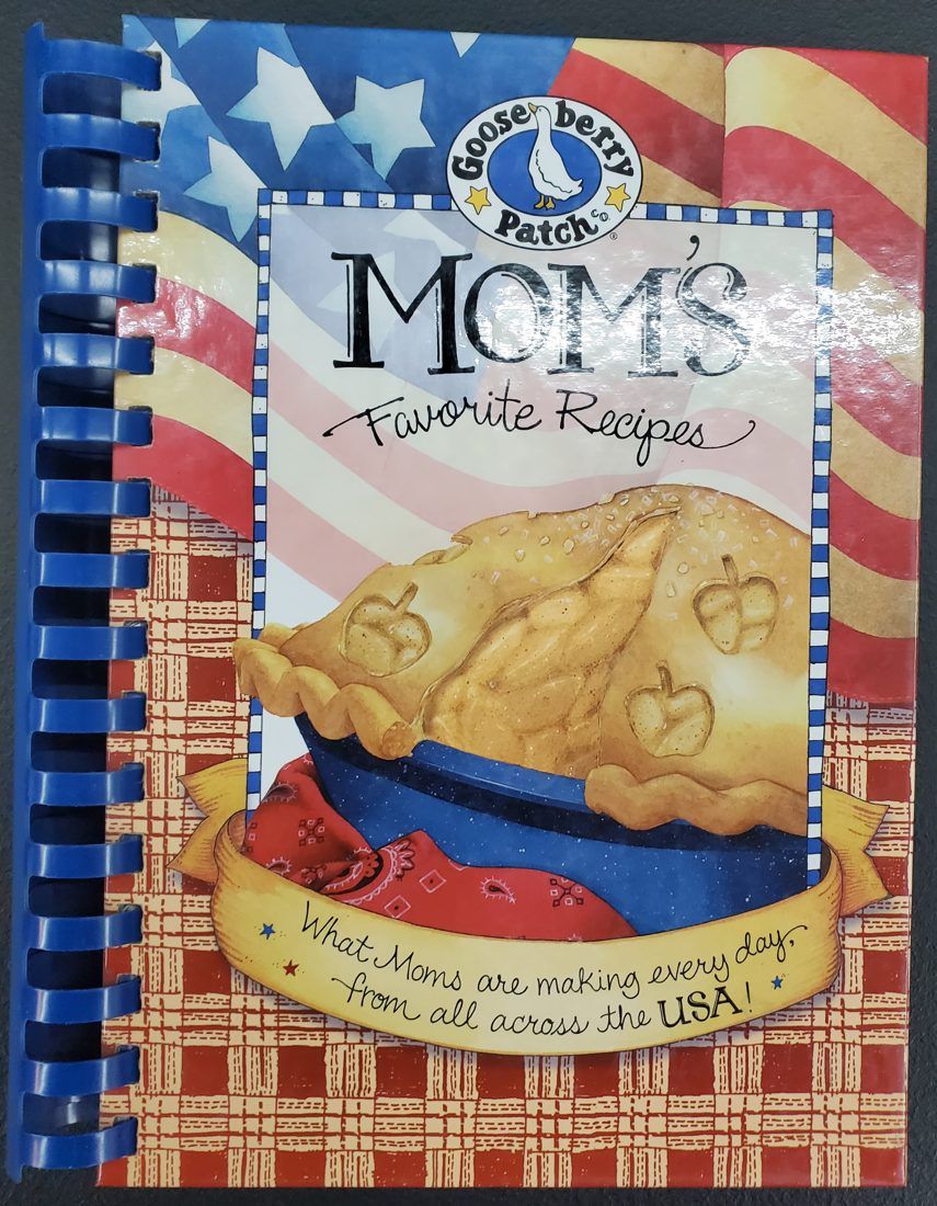 Mom's Favorite Recipes Cookbook